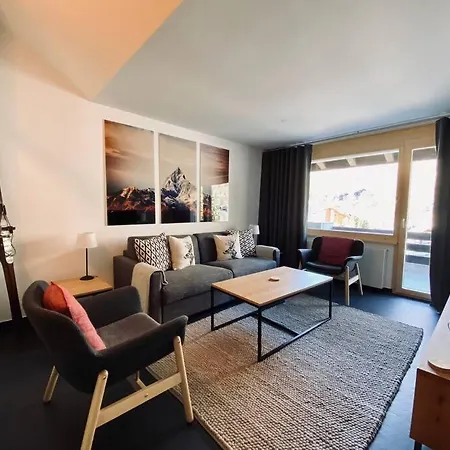 Апартаменти Bazzit Renovated In 2020 Stunning View